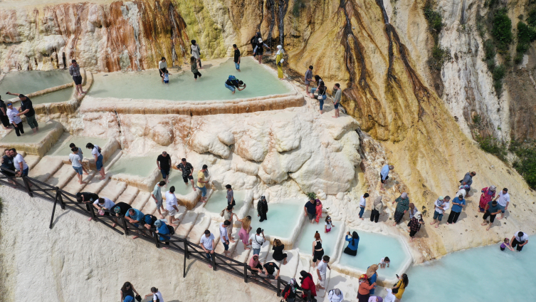 Göksu travertenlerini yaklaşık 200 bin kişi ziyaret etti