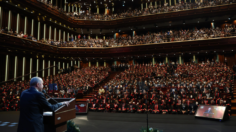 Erdoğan: Hedefimizde ülkemizi darbe anayasasından kurtarmak var