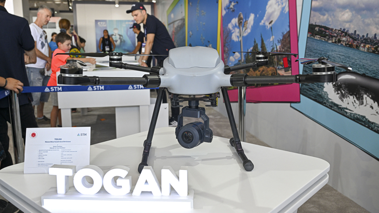 Savunma sanayii TEKNOFEST İzmir'de yerini alacak