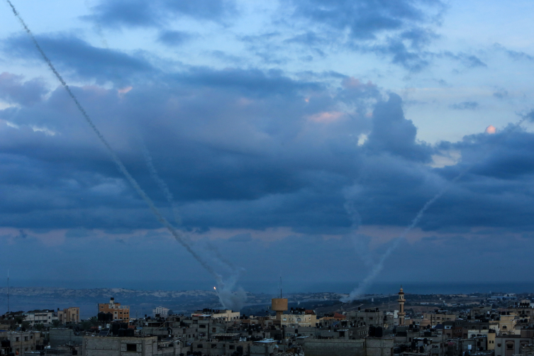 İsrail ordusu 'savaş durumu alarmı' ilan etti