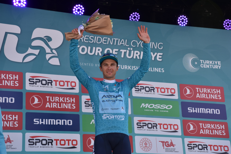Tour of Türkiye Fethiye-Marmaris etabını Jasper Philipsen kazandı