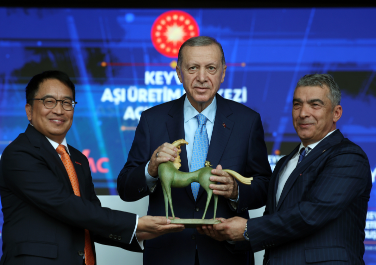 Cumhurbaşkanı Erdoğan: Hepatit A aşısı artık standartlara uygun şekilde ülkemizde üretilecek