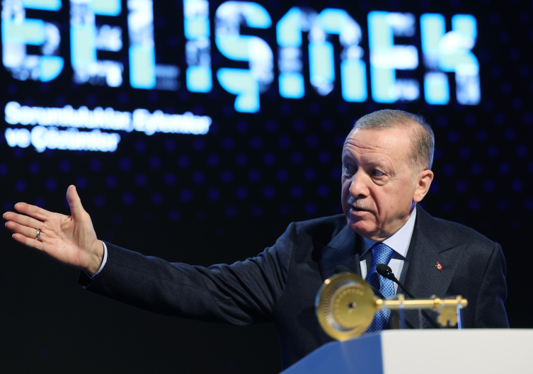 Cumhurbaşkanı Erdoğan: Gazze’nin iletişim koridoru olmaya devam edeceğiz