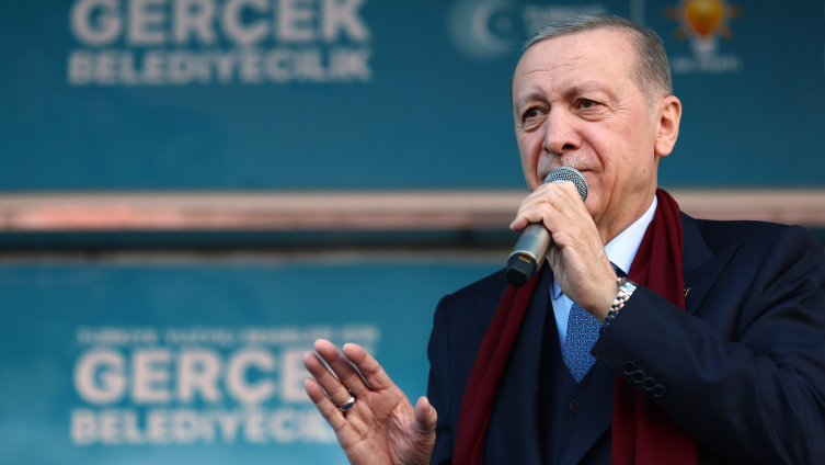 Cumhurbaşkanı Erdoğan: İstanbul'u kaybedeceklerini görünce sağa sola saldırıyorlar