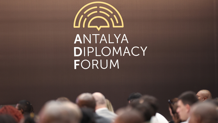 Antalya Diplomasi Forumu'nda ikinci gün