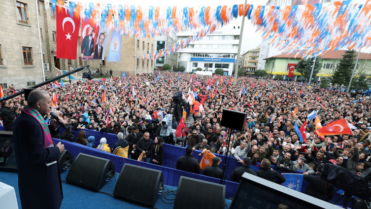 Cumhurbaşkanı Erdoğan: Milletin moralini çökertme taktiği uygulayanlar başaramayacak
