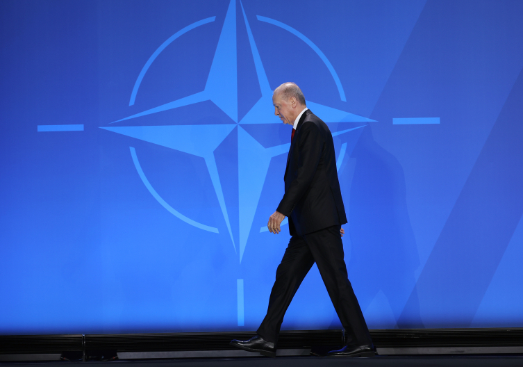 Cumhurbaşkanı Erdoğan, NATO Atlantik Konseyi Devlet ve Hükümet Başkanları Oturumu'na katıldı