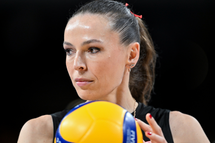 Kaptan Eda Erdem: Voleybol hayatımın doğal ve vazgeçilmez bir parçası
