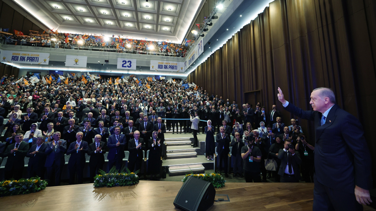 Cumhurbaşkanı Erdoğan: Biz bu aziz milletin umuduyuz