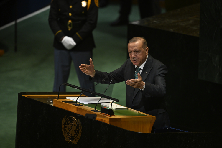 Cumhurbaşkanı Erdoğan: Gün, insanlık adına Filistin'in yanında dimdik durma günüdür