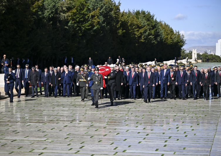 Cumhurbaşkanı Erdoğan: Kalkınma seferberliğimizi kesintisiz bir şekilde sürdürüyoruz