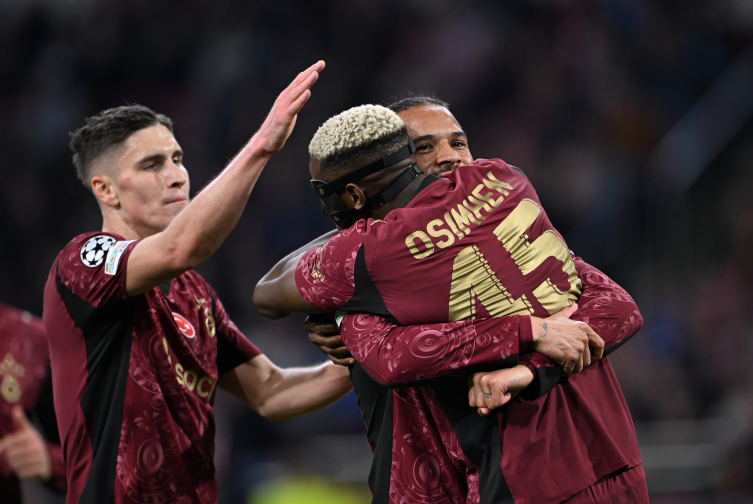 Galatasaray Ajax’ı Osimhen’in golleriyle devirdi