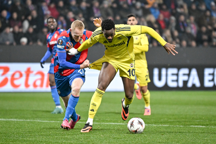 Fenerbahçe Çekya'dan 1 puanla döndü