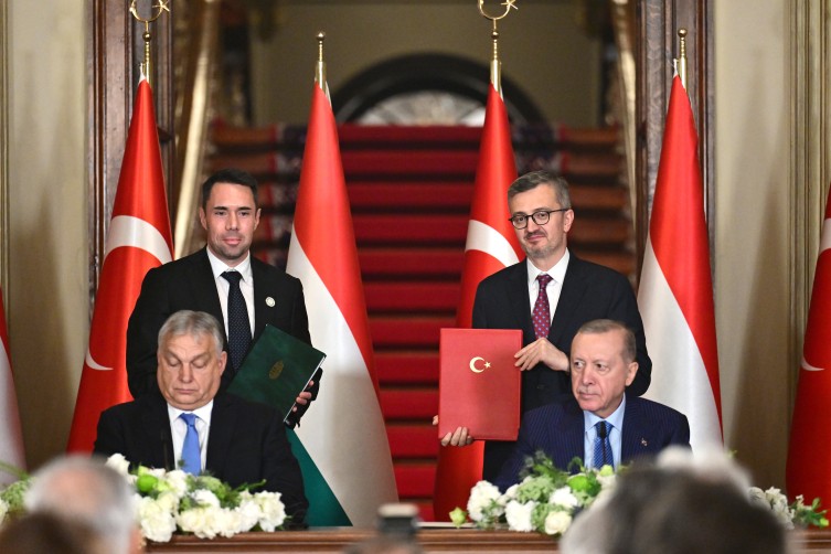 Türkiye ile Macaristan arasında 16 anlaşma imzalandı