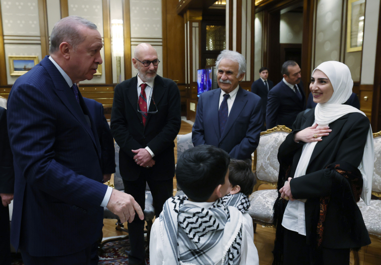 Cumhurbaşkanı Erdoğan, Kültür ve Sanat Büyük Ödülleri'ne layık görülenleri kabul etti