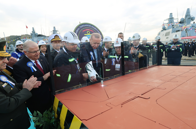 Cumhurbaşkanı Erdoğan: Kendi savaş gemisini yapan 10 ülkeden biriyiz