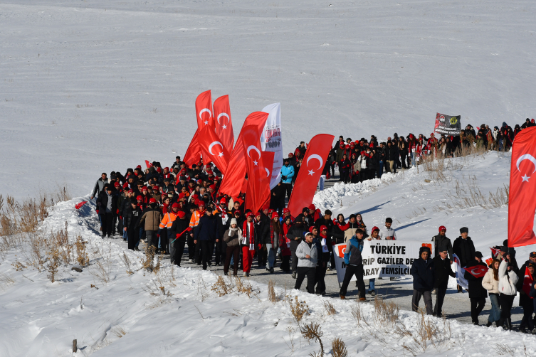 Sarıkamış şehitleri aynı ruhla anıldı