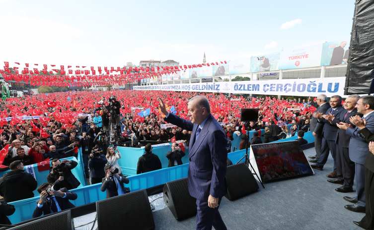 Cumhurbaşkanı Erdoğan: Emeklilerimiz üzerinden bir istismar arayışı içindeler