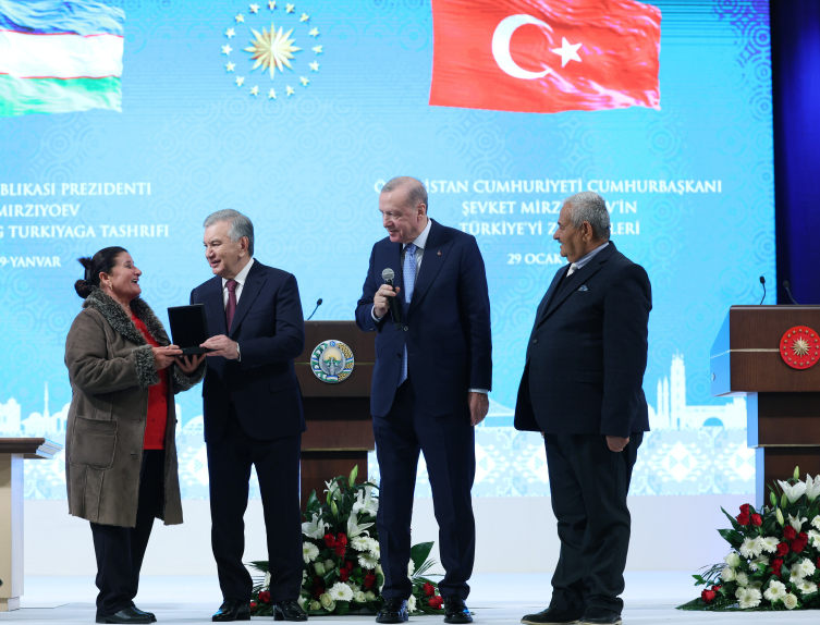 Cumhurbaşkanı Erdoğan: Türk Dünyası'nın mührünü bu asra vuracağız