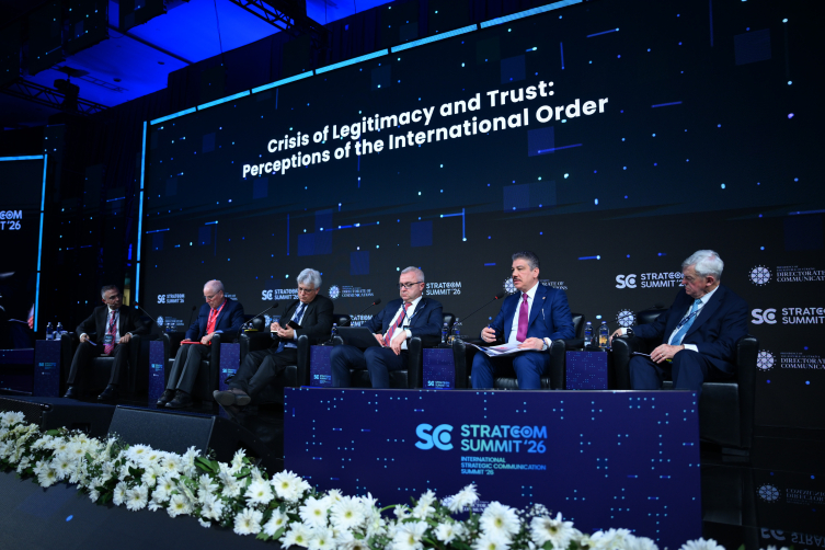 STRATCOM Zirvesi'nin ilk günü panellerle tamamlandı