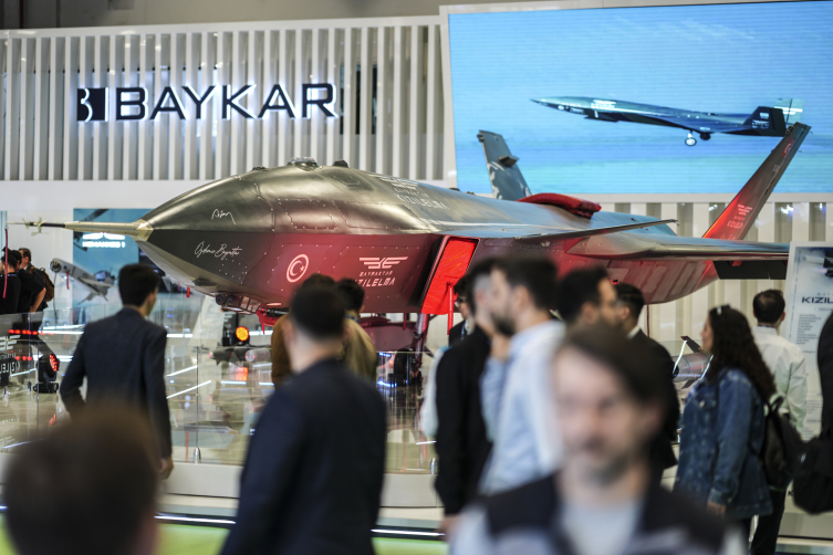 Savunmada 'devler sahnesi' kapılarını açtı