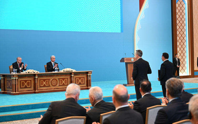 Cumhurbaşkanı Erdoğan: Kazakistan petrolünü ülkemizden dünyaya ulaştırmayı hedefliyoruz