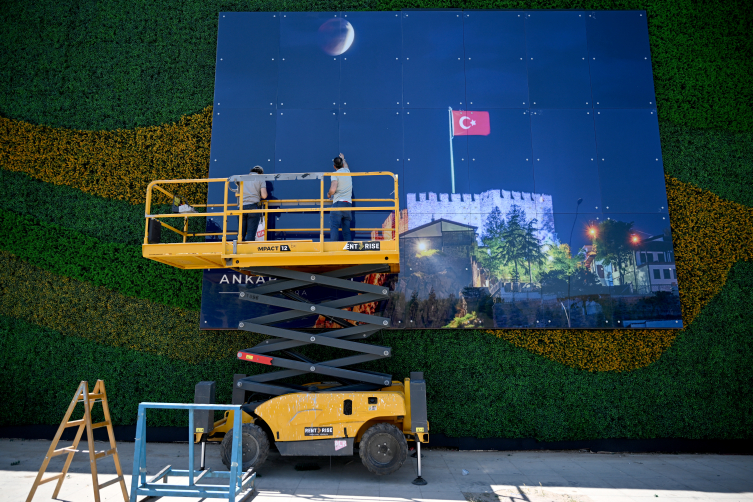 Ankara, NATO Zirvesi'ne hazırlanıyor