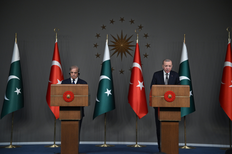 Cumhurbaşkanı Erdoğan: Bölgesel gerilimi azaltacak her adımı destekliyoruz