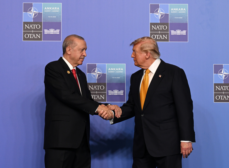 Dünya NATO Ankara Zirvesi'ni ve Cumhurbaşkanı Erdoğan'ın liderliğini konuşuyor