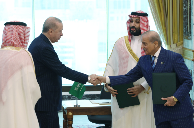 Türkiye, Suudi Arabistan ve Pakistan'dan Mekke Savunma Anlaşması
