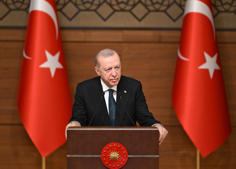 Cumhurbaşkanı Erdoğan: Demokrasinin uç beyi muhtarlar ile bağı diri tuttuk
