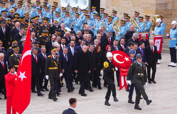 Cumhurbaşkanı Erdoğan: Cumhuriyet uğrunda büyük bedeller ödedik