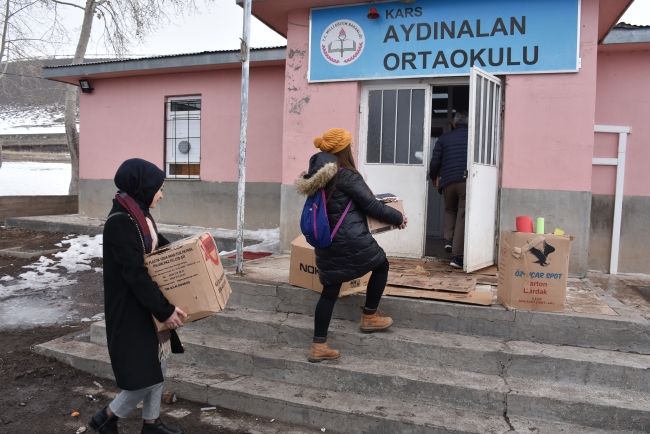 "Onların ihtiyacı sadece bir kağıt ve siyah kalem"