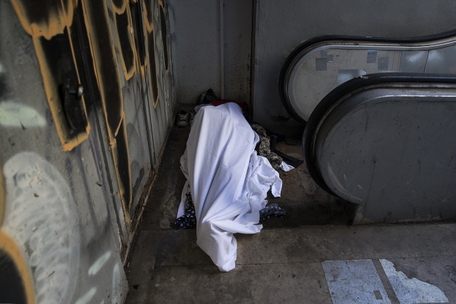 Yunanistan'da halkın üçte biri yoksullukla mücadele ediyor