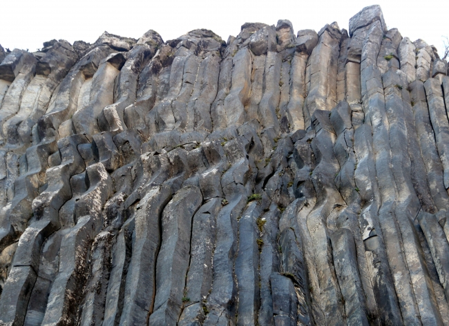 Milyon yıllık tabiat anıtı, ilgi bekliyor