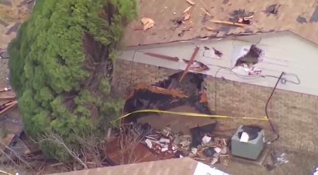 ABD'yi fırtına ve sel vurdu: 5 ölü