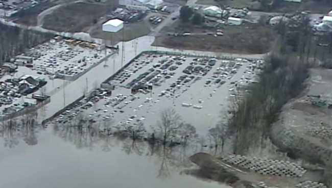 ABD'yi fırtına ve sel vurdu: 5 ölü