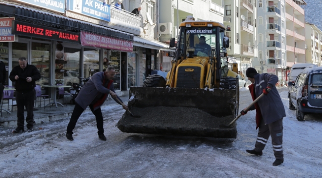 Antalya'da kar sevinci