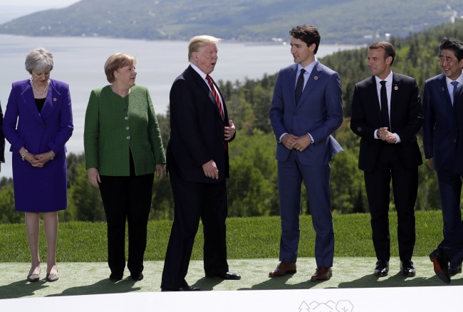 Trump G7 Zirvesi'nde Kanada ve Fransa liderleriyle görüştü