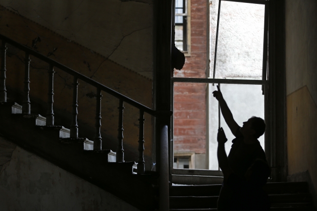 Zamanında binlerce çocuğun eviydi, şimdi kurtarılmayı bekliyor