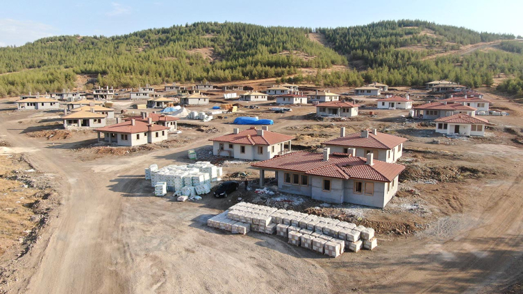 Nurdağı’nda köy evlerinin yüzde 70’i tamamlandı