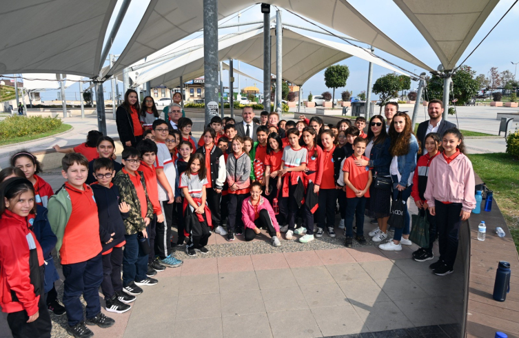 Mavi Nefes Otobüsü Yalova’da