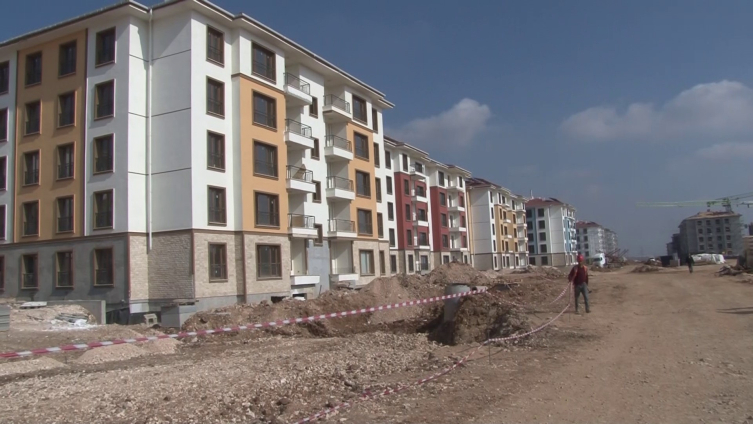 Adıyaman'da kalıcı deprem konutları hızla yükseliyor