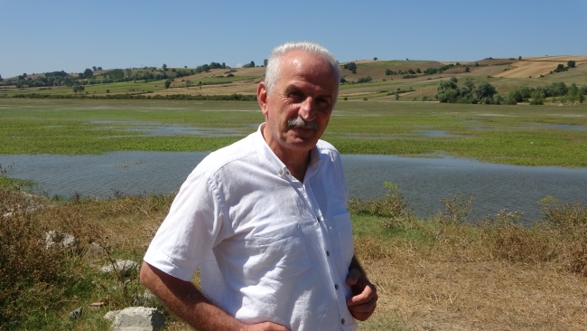 Ladik Gölü'nde kara göründü