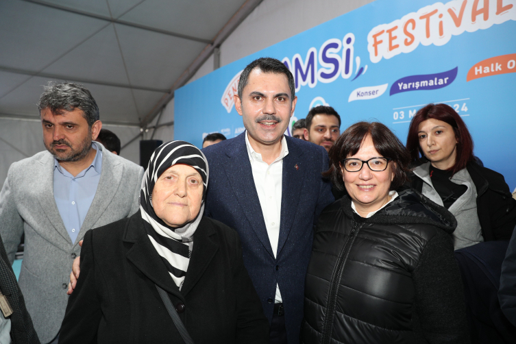 İBB Başkan adayı Kurum Hamsi Festivali'ne katıldı