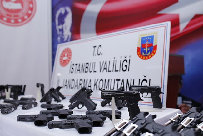 İstanbul'da kaçak silah atölyesine baskın