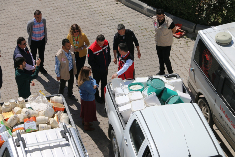 Osmaniye'de son kullanma tarihi geçmiş 1,4 ton peynire el konuldu