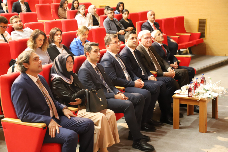 Erzincan'da mülki idare amirleri ile söyleşi gerçekleştirildi