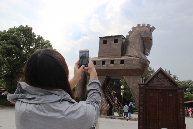 Truva'yı bir yılda 329 bin kişi ziyaret etti