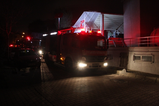 Avcılar Cihangir Cami'nde yangın